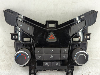 compare product 2012-2016 Chevrolet Cruze Climate Control Module Temperature AC/Heater Replacement P/N:95146207 386207A040050809 Fits OEM Used Auto Parts