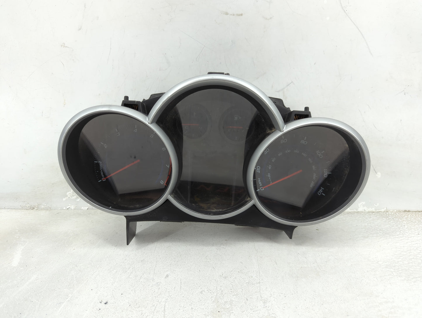 2013-2014 Chevrolet Cruze Instrument Cluster Speedometer Gauges P/N:95129378 Fits Fits 2013 2014 OEM Used Auto Parts - Oemus