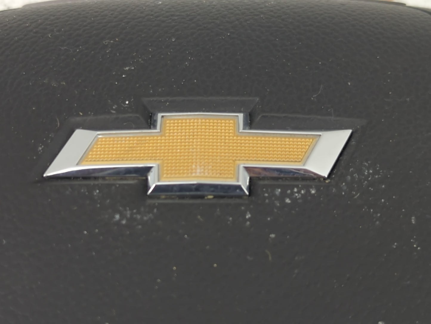 2013-2016 Chevrolet Cruze Air Bag Driver Left Steering Wheel Mounted P/N:95115462 33761820 Fits Fits 2013 2014 2015 2016 OEM