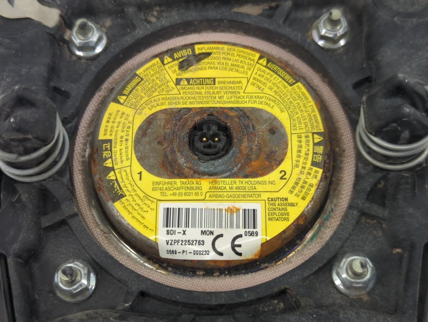 2013-2016 Chevrolet Cruze Air Bag Driver Left Steering Wheel Mounted P/N:95115462 33761820 Fits Fits 2013 2014 2015 2016 OEM