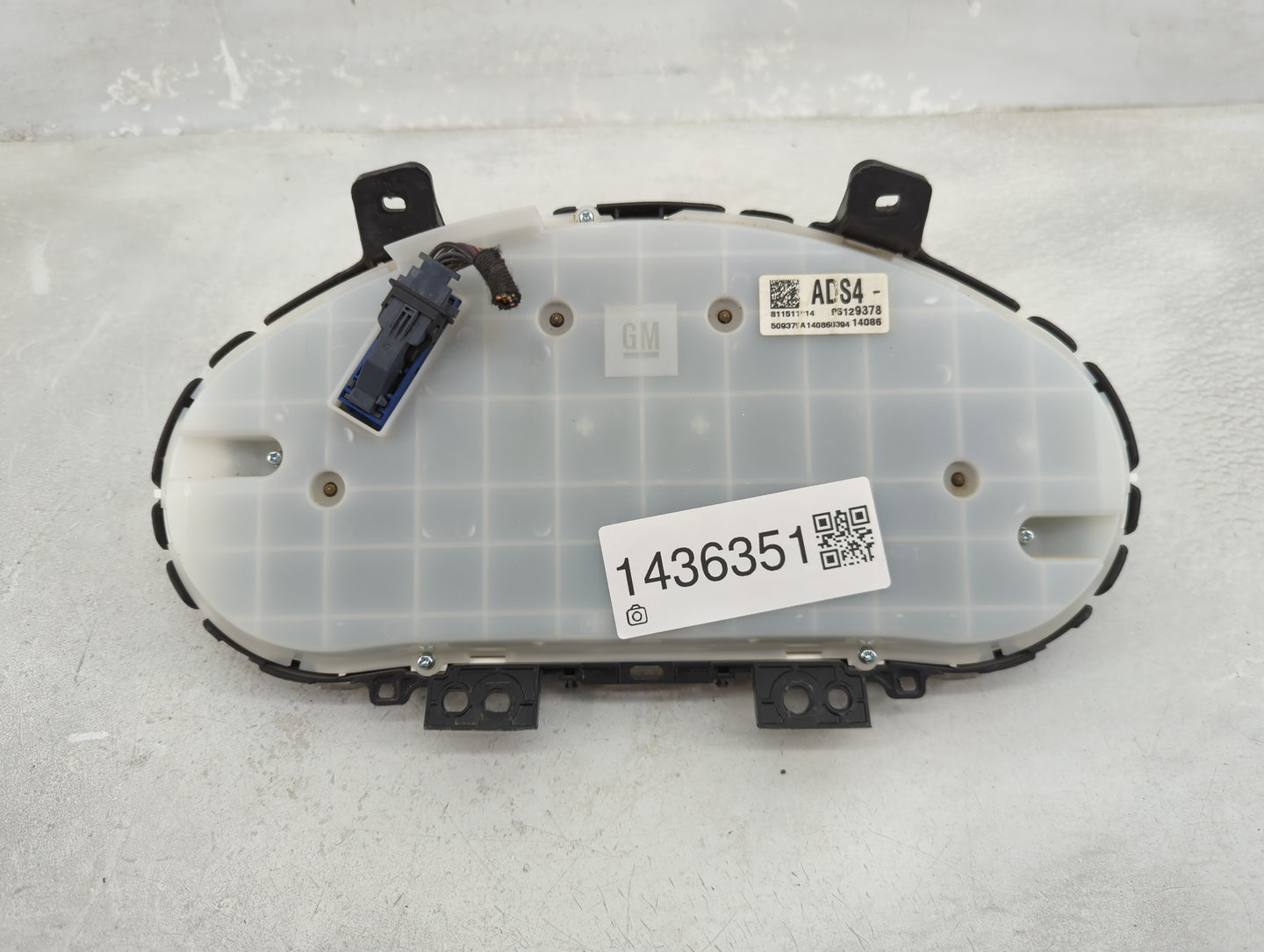2014 Chevrolet Cruze Instrument Cluster Speedometer Gauges P/N:95129378 ADS4 Fits OEM Used Auto Parts - Oemusedautoparts1.co
