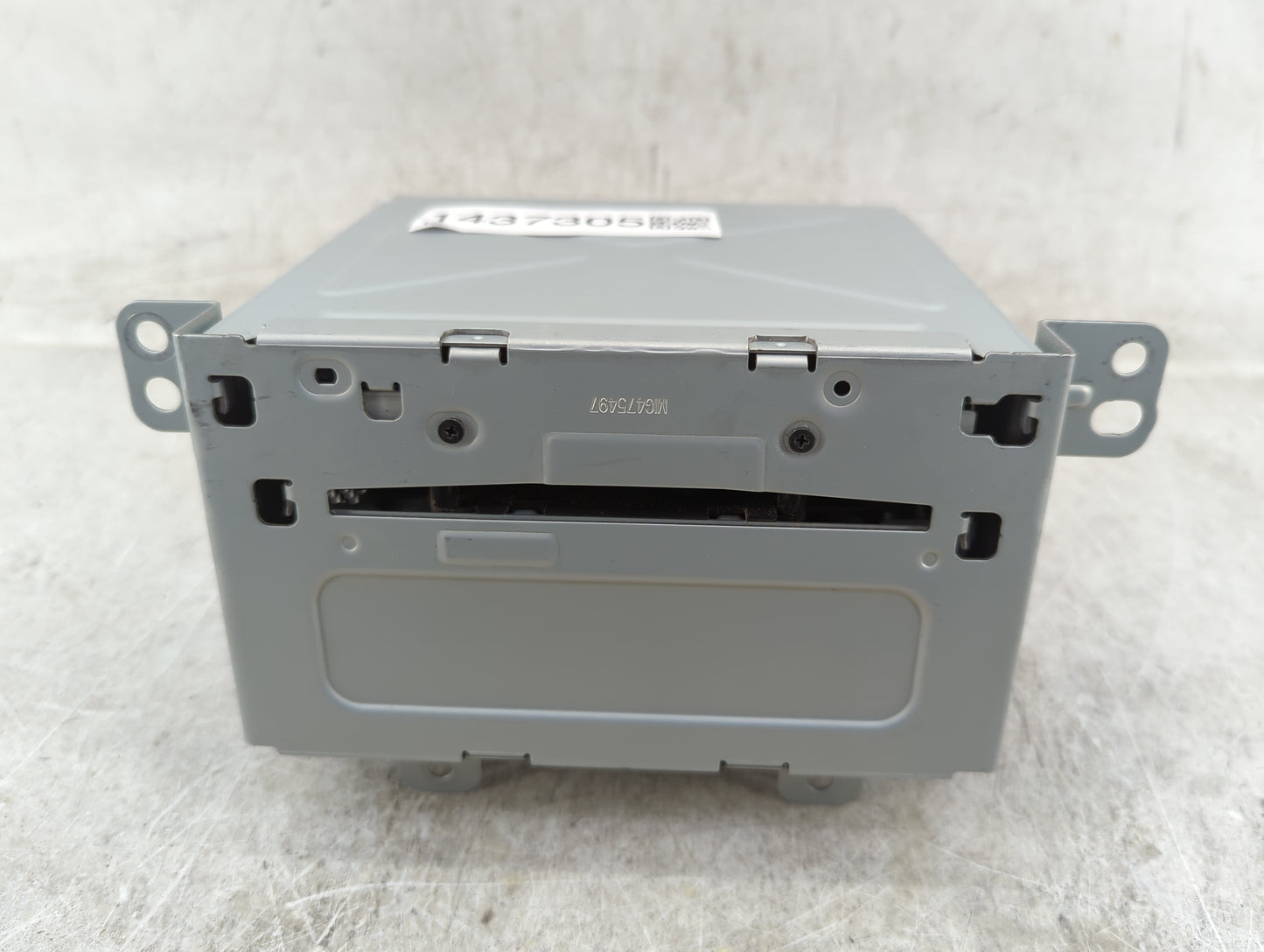 2013-2016 Chevrolet Cruze Radio AM FM Cd Player Receiver Replacement P/N:22976364 Fits Fits 2013 2014 2015 2016 OEM Used Aut