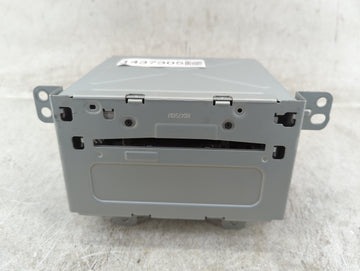 2013-2016 Chevrolet Cruze Radio AM FM Cd Player Receiver Replacement P/N:22976364 Fits Fits 2013 2014 2015 2016 OEM Used Aut