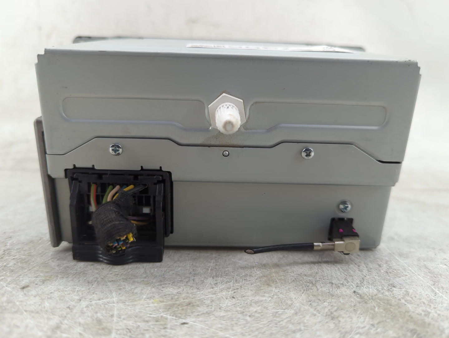 2013-2016 Chevrolet Cruze Radio AM FM Cd Player Receiver Replacement P/N:22976364 Fits Fits 2013 2014 2015 2016 OEM Used Aut