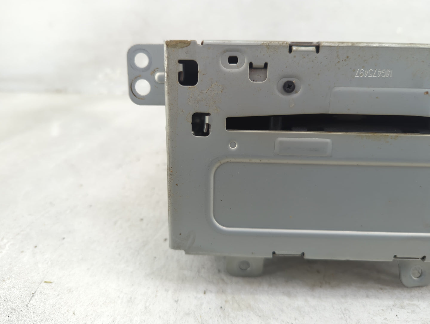 2013-2016 Chevrolet Cruze Radio AM FM Cd Player Receiver Replacement P/N:22976137 654663145 Fits Fits 2013 2014 2015 2016 OE
