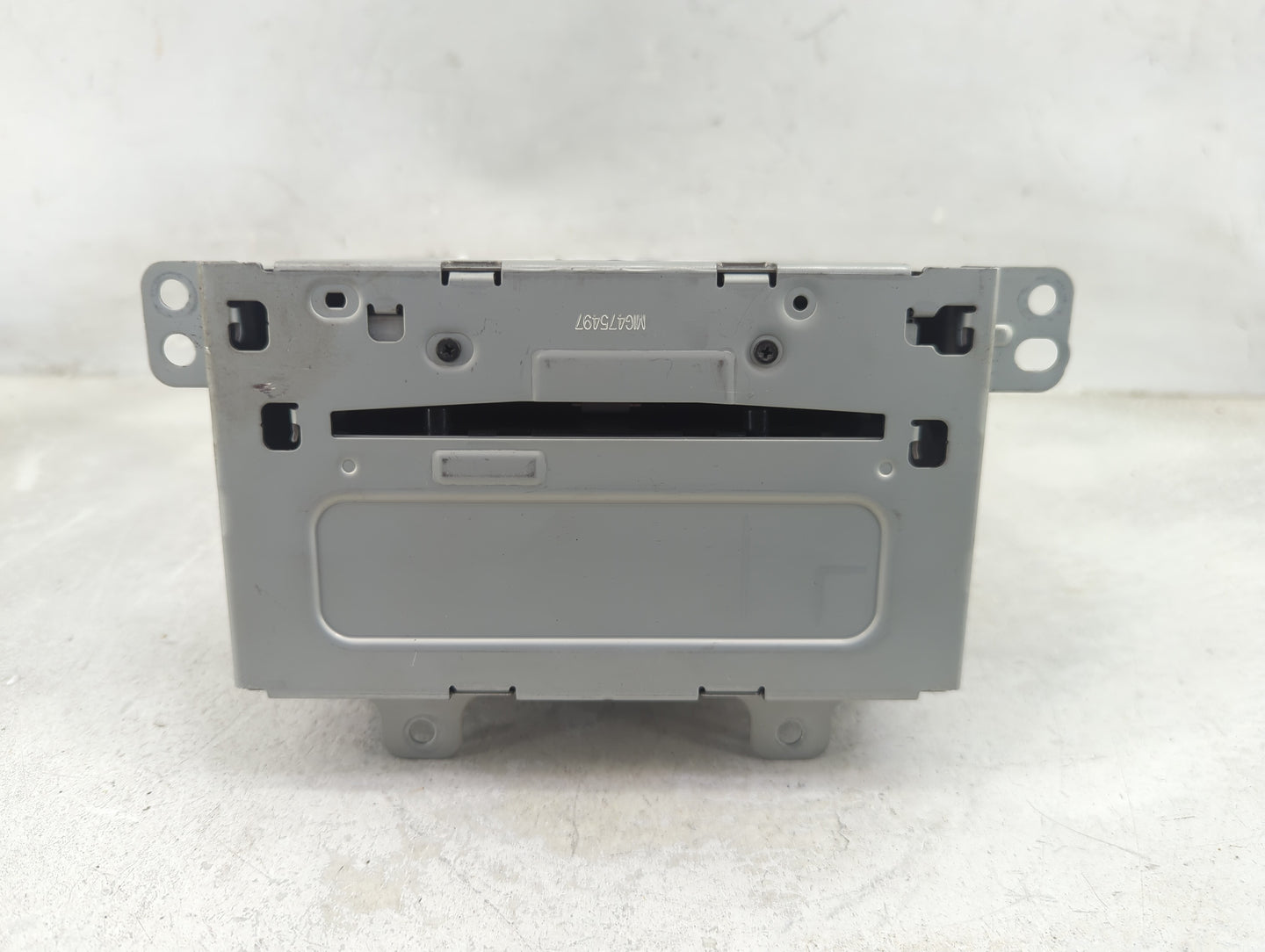 2013-2016 Chevrolet Cruze Radio AM FM Cd Player Receiver Replacement P/N:22976137 654663145 Fits Fits 2013 2014 2015 2016 OE