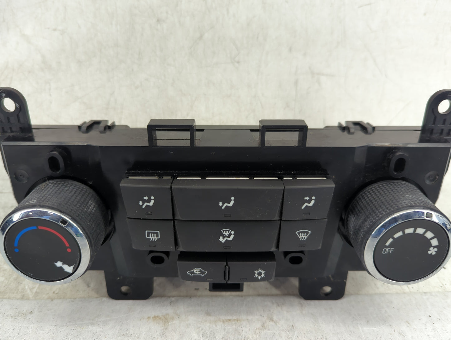 2012-2016 Chevrolet Cruze Climate Control Module Temperature AC/Heater Replacement P/N:95146207 386207A041410768 Fits OEM Us