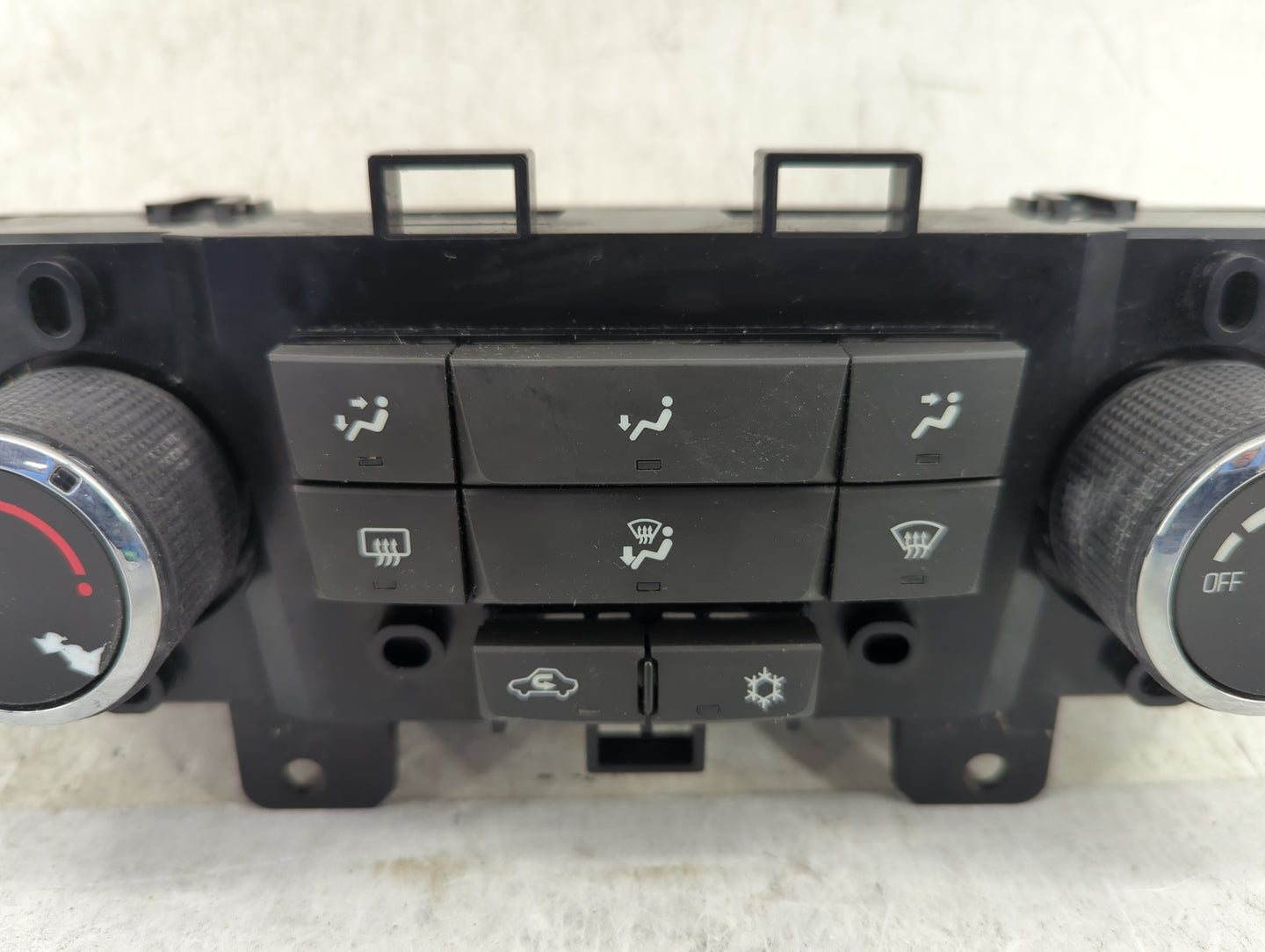 2012-2016 Chevrolet Cruze Climate Control Module Temperature AC/Heater Replacement P/N:95146207 386207A041410768 Fits OEM Us