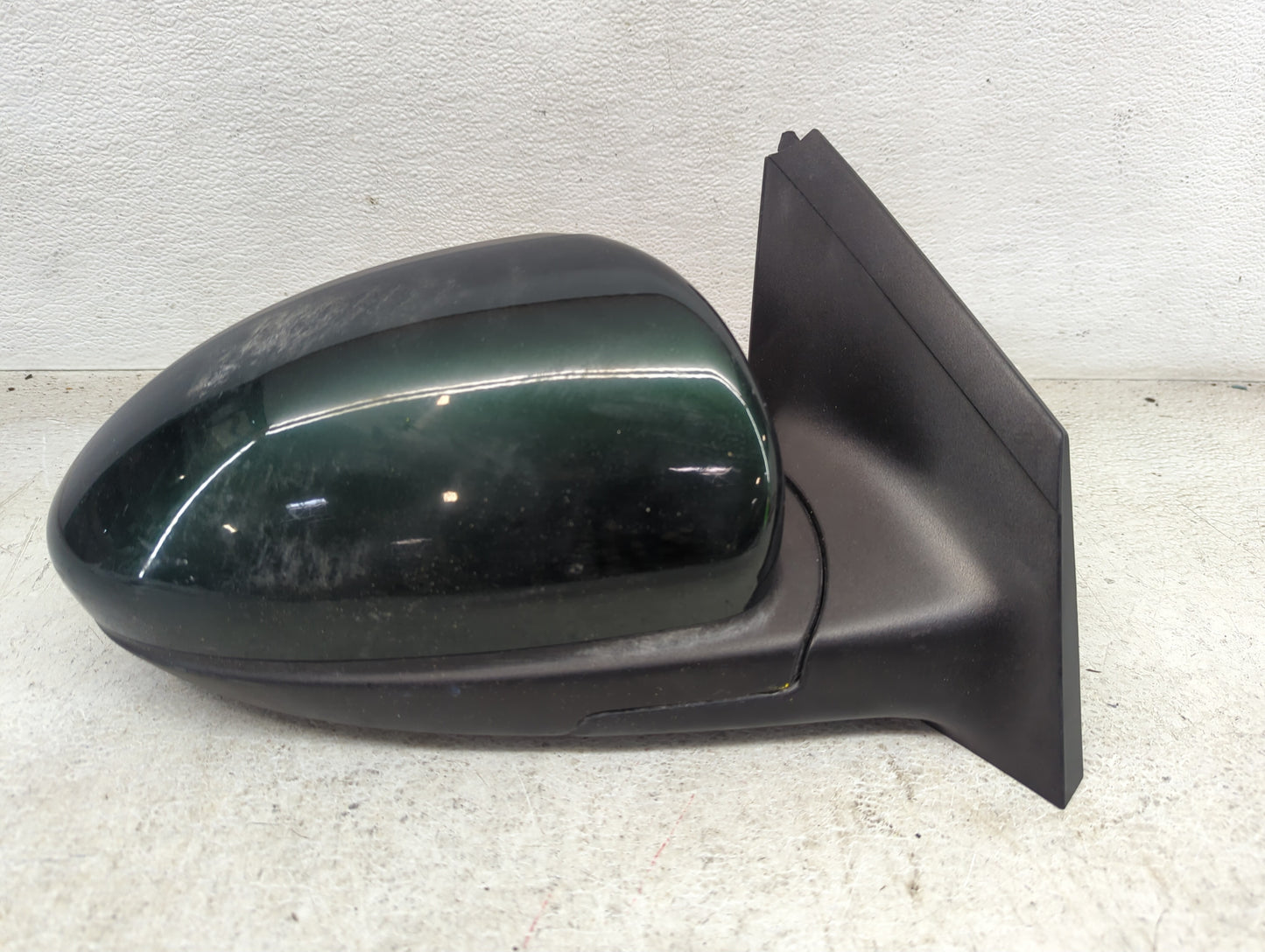 2011-2016 Chevrolet Cruze Passenger Side View Mirror - Right Door Mirror OEM Used - Oemusedautoparts1.com