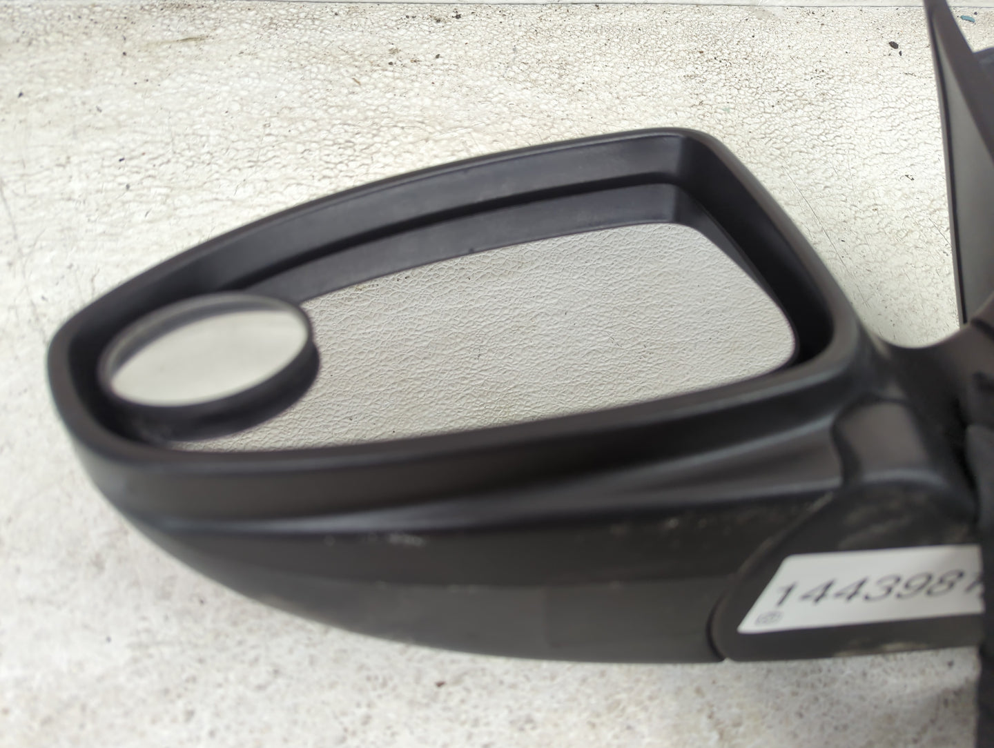 2011-2016 Chevrolet Cruze Driver Side View Mirror - Left Door Mirror OEM Used - Oemusedautoparts1.com