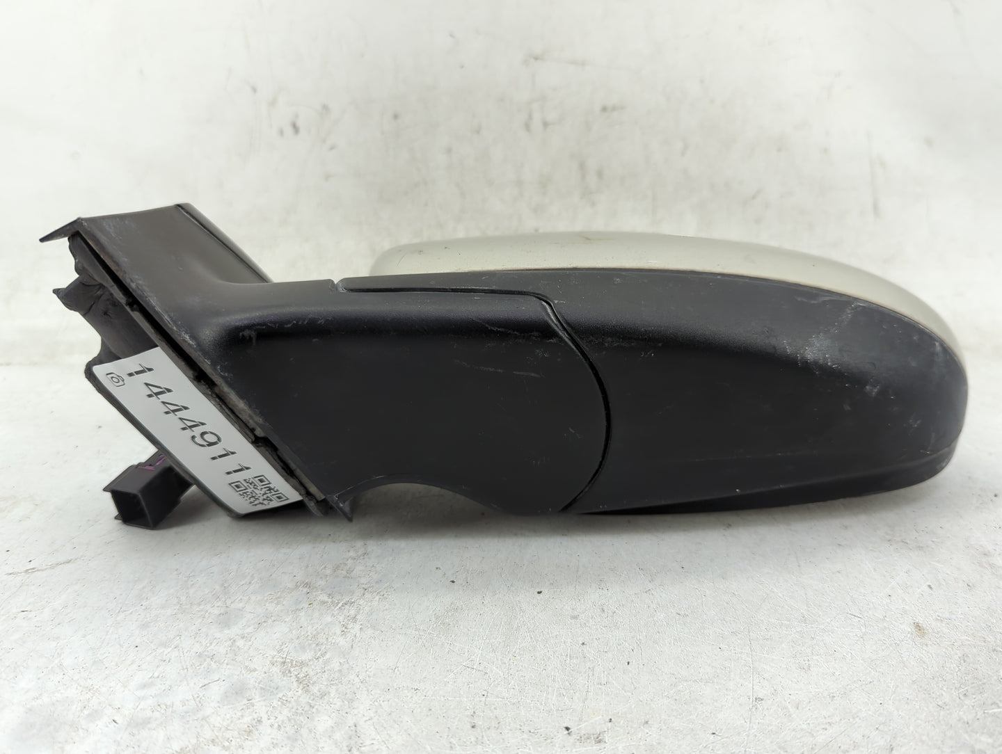 2011-2016 Chevrolet Cruze Driver Side View Mirror - Left Door Mirror OEM Used - Oemusedautoparts1.com