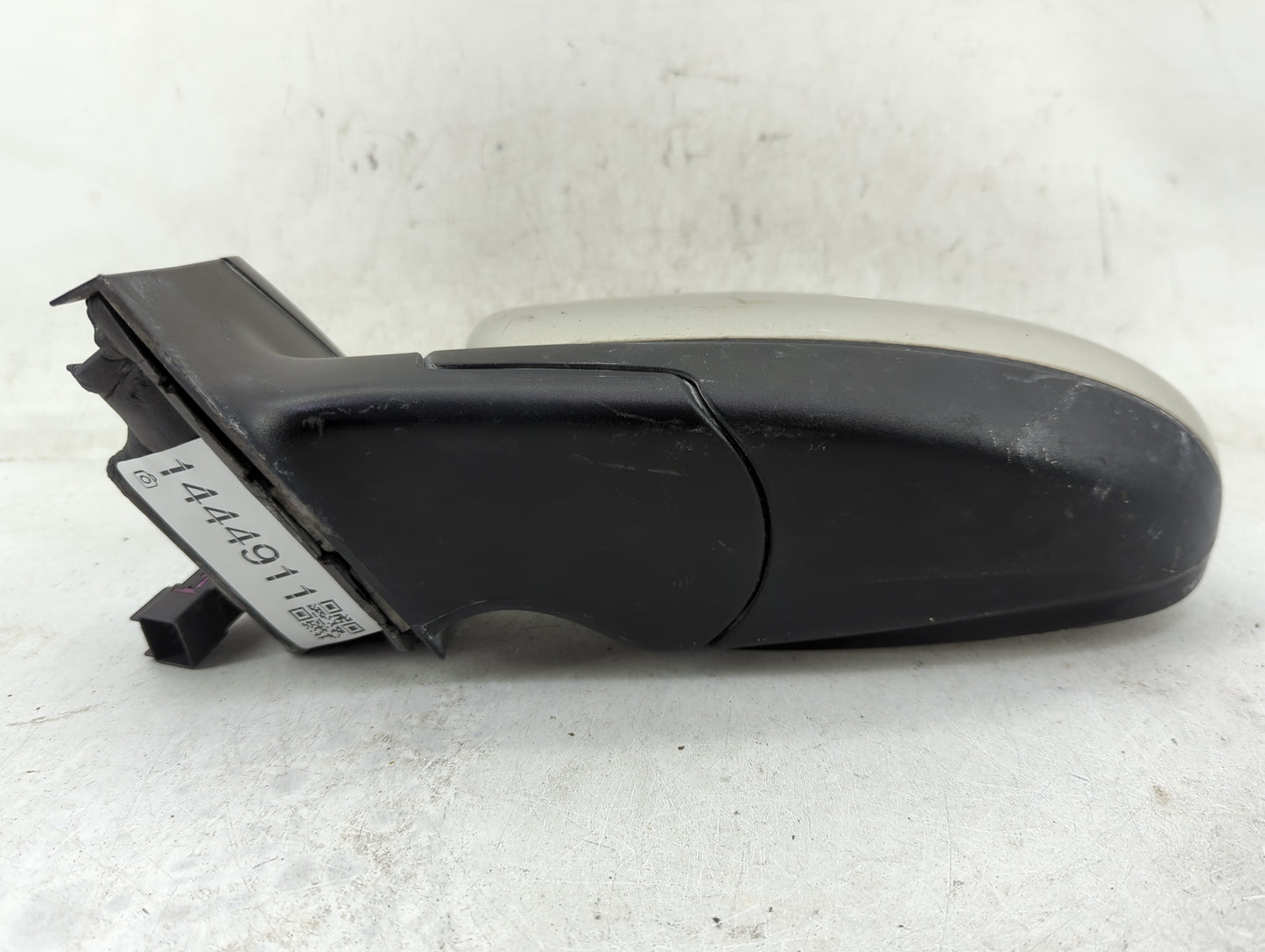 2011-2016 Chevrolet Cruze Driver Side View Mirror - Left Door Mirror OEM Used - Oemusedautoparts1.com