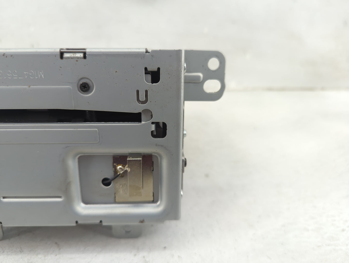 2014 Chevrolet Cruze Radio AM FM Cd Player Receiver Replacement P/N:23206821 GA-130-COLR-NS, 216B-GA130COLRNS Fits OEM Used 