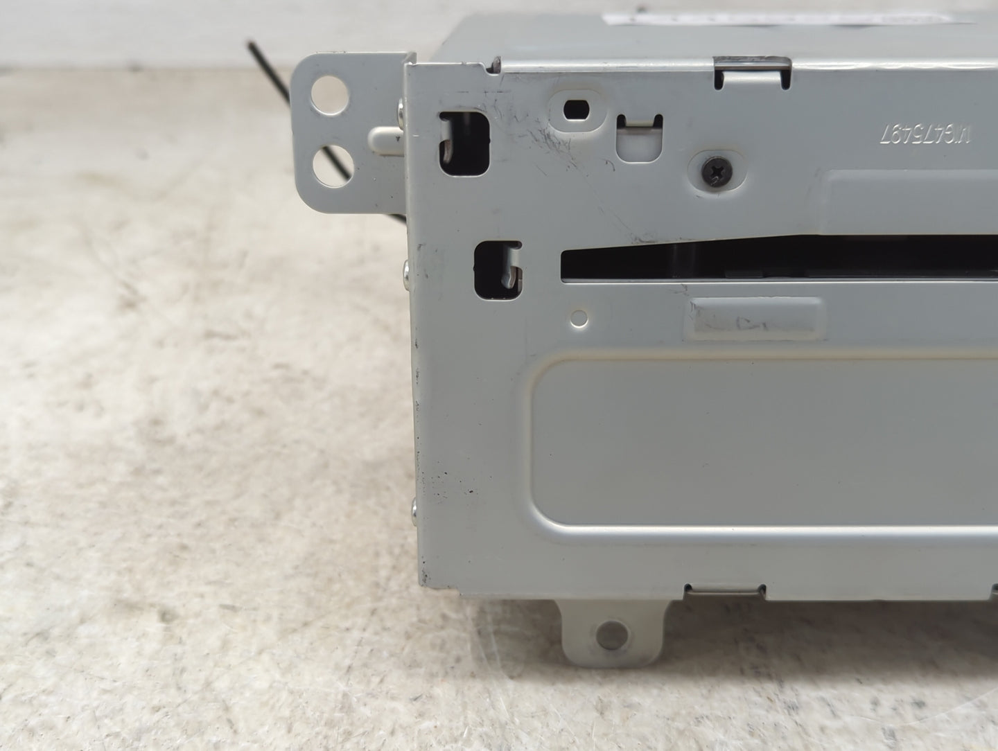 2013-2016 Chevrolet Cruze Radio AM FM Cd Player Receiver Replacement P/N:22976137 Fits Fits 2013 2014 2015 2016 OEM Used Aut