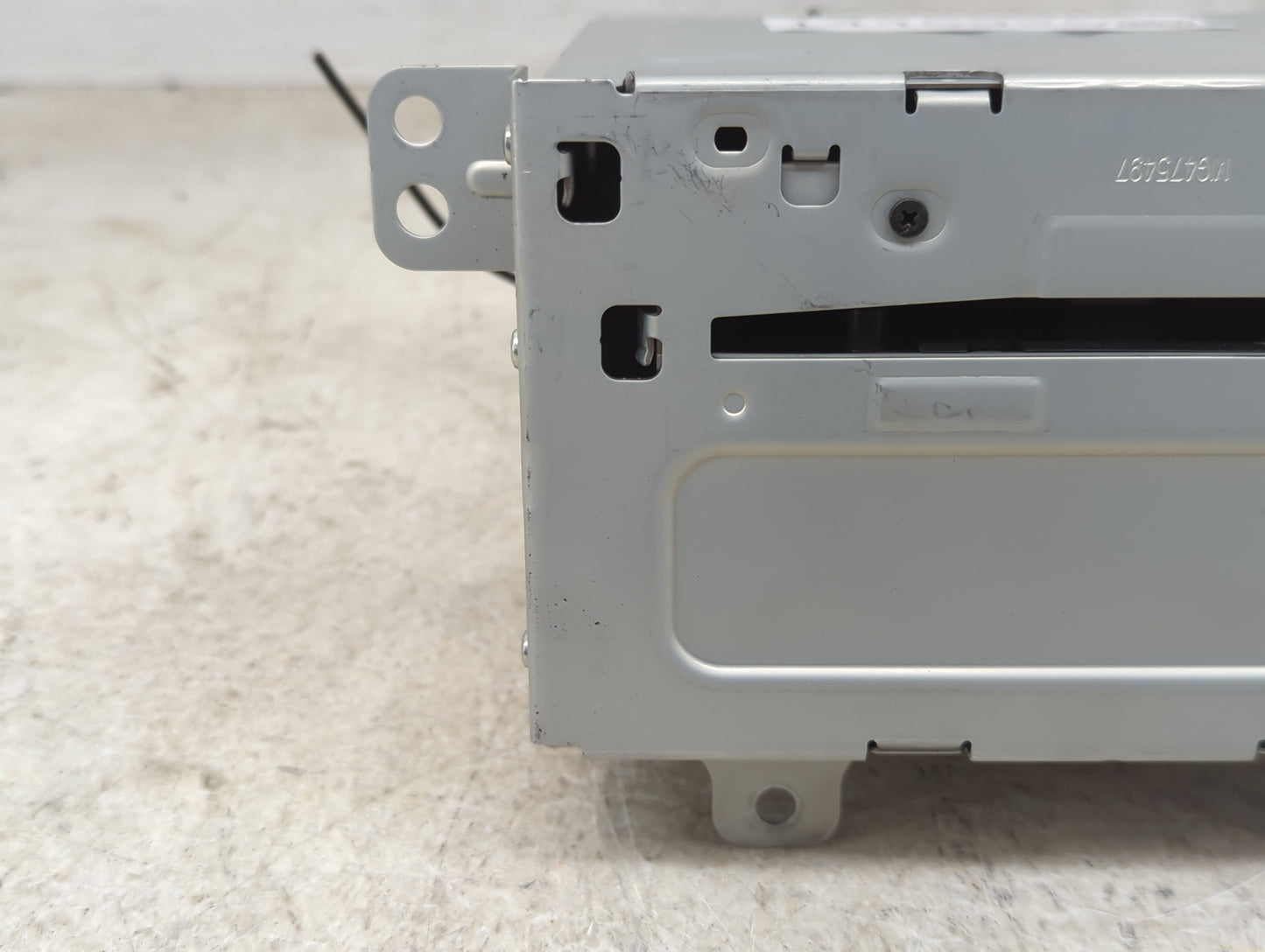 2013-2016 Chevrolet Cruze Radio AM FM Cd Player Receiver Replacement P/N:22976137 Fits Fits 2013 2014 2015 2016 OEM Used Aut
