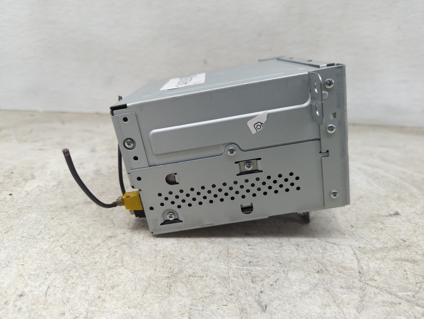 2013-2016 Chevrolet Cruze Radio AM FM Cd Player Receiver Replacement P/N:22976137 Fits Fits 2013 2014 2015 2016 OEM Used Aut