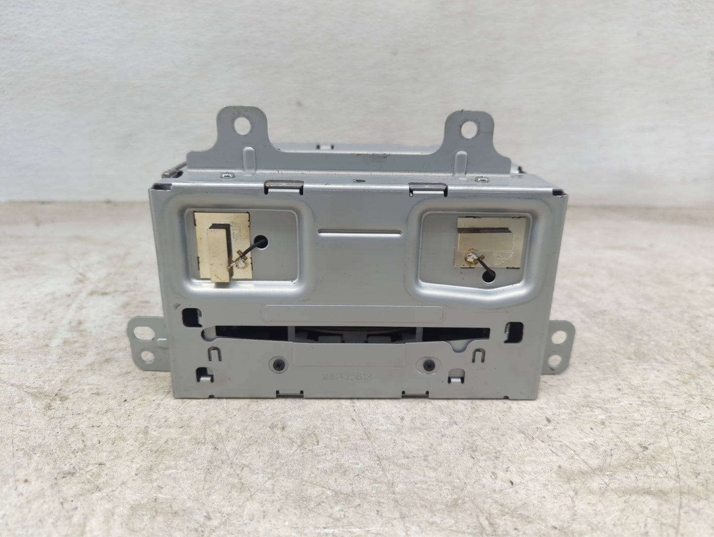 2014 Chevrolet Cruze Radio AM FM Cd Player Receiver Replacement P/N:23206821 GA-130-COLR-NS, ACJ-GA-130-COLR Fits OEM Used A