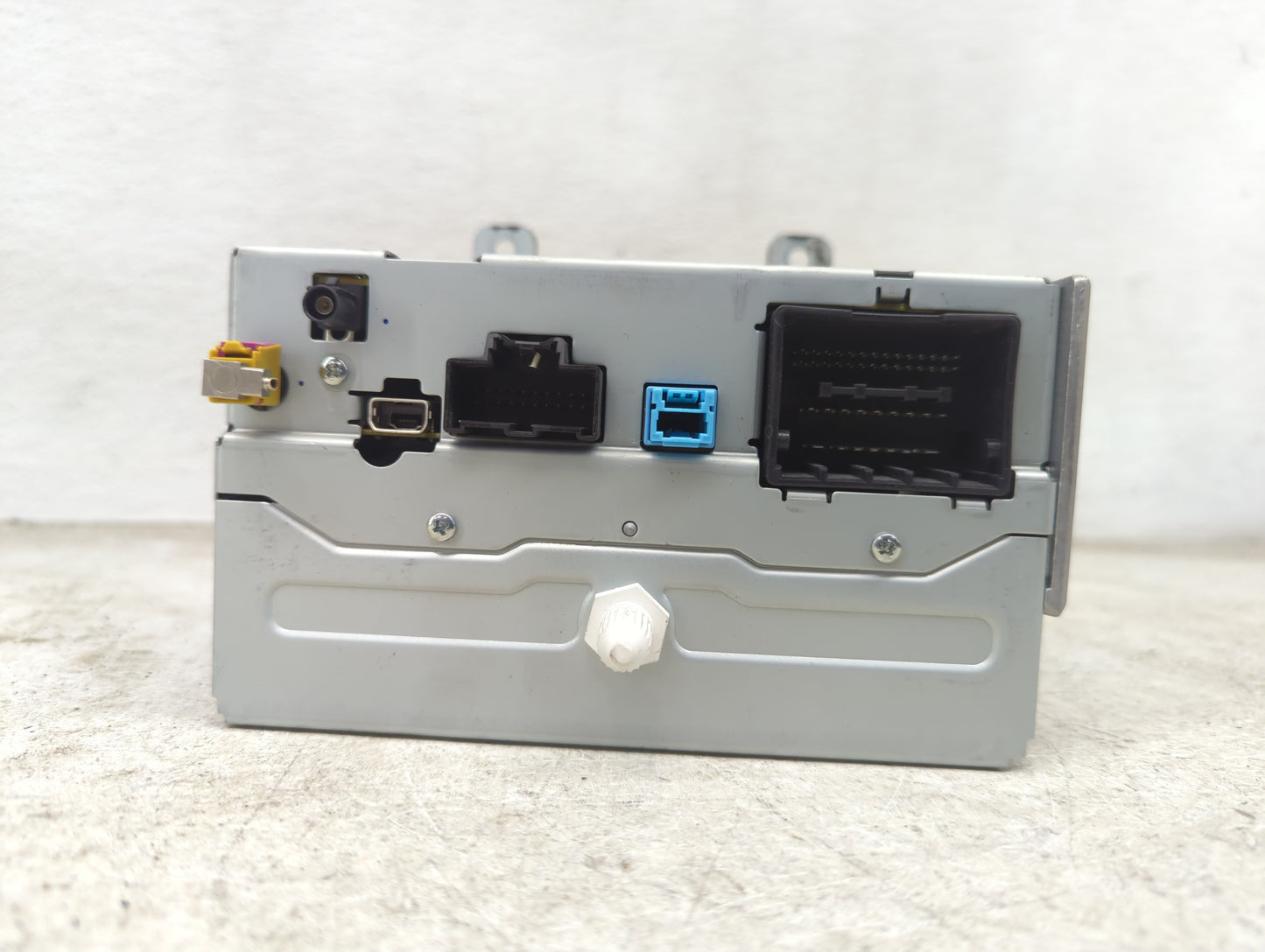 2014 Chevrolet Cruze Radio AM FM Cd Player Receiver Replacement P/N:23206821 GA-130-COLR-NS, ACJ-GA-130-COLR Fits OEM Used A