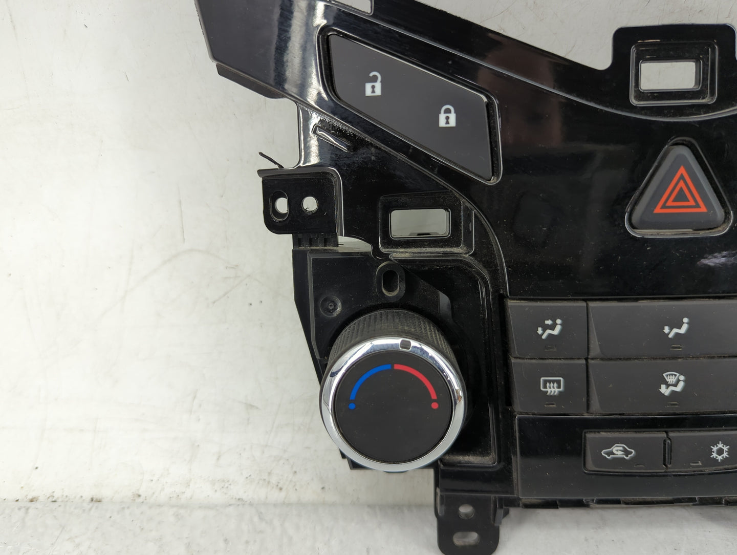 2012-2016 Chevrolet Cruze Climate Control Module Temperature AC/Heater Replacement P/N:95146207 386207A031900538 Fits OEM Us