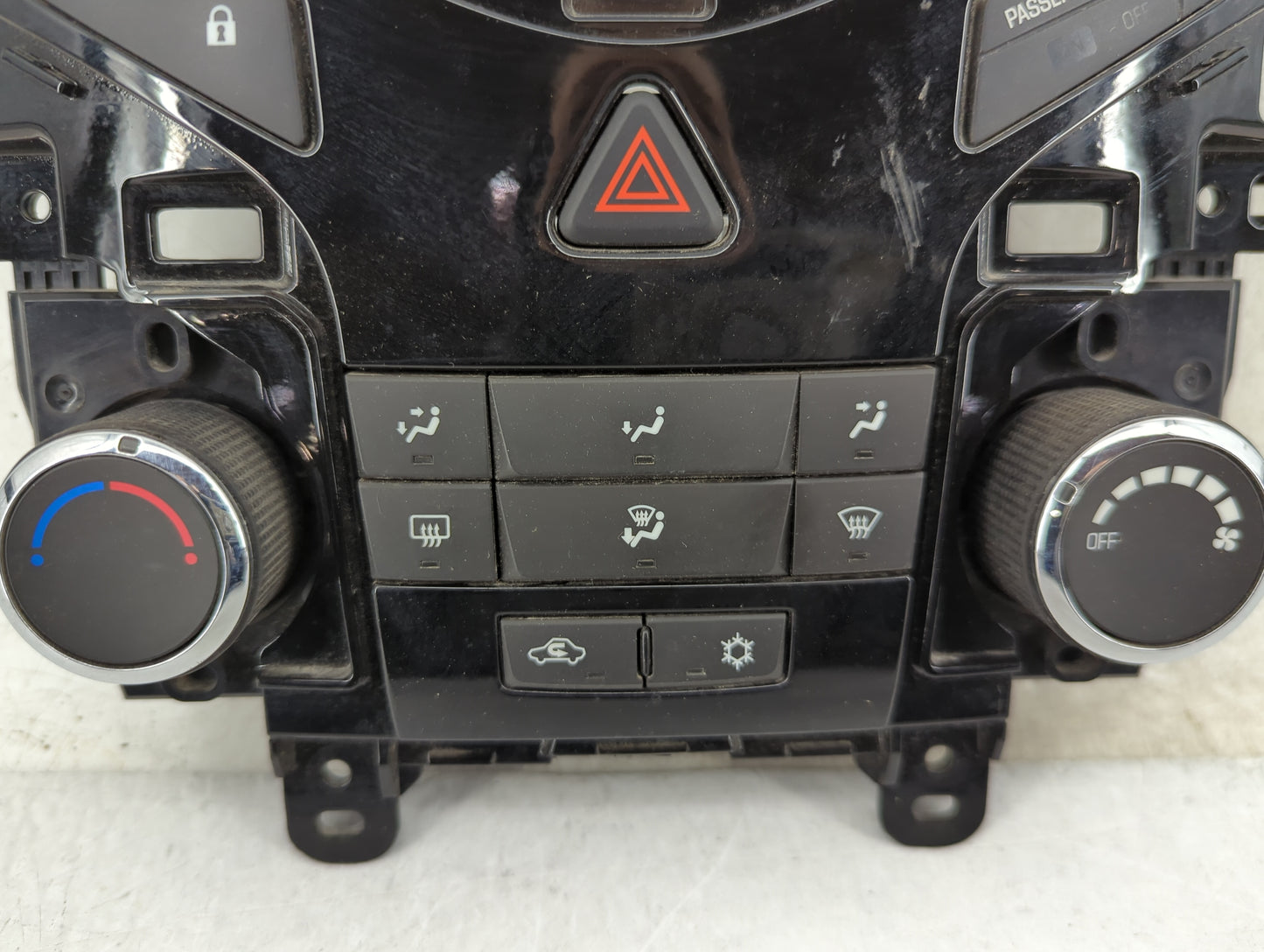 2012-2016 Chevrolet Cruze Climate Control Module Temperature AC/Heater Replacement P/N:95146207 386207A031900538 Fits OEM Us