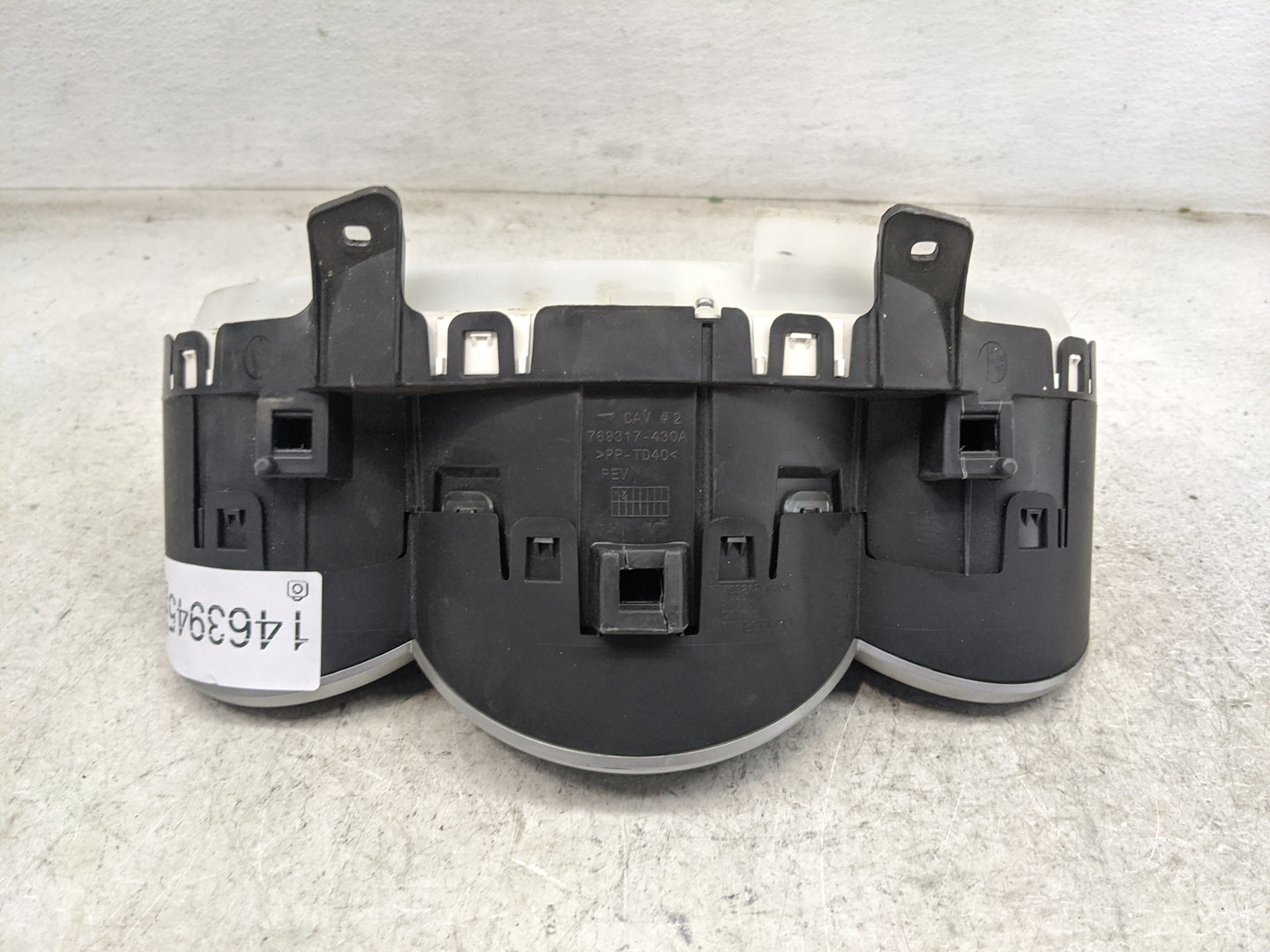 2013-2014 Chevrolet Cruze Instrument Cluster Speedometer Gauges P/N:95129378 769317-430A Miles:83K Fits Fits 2013 2014 OEM U