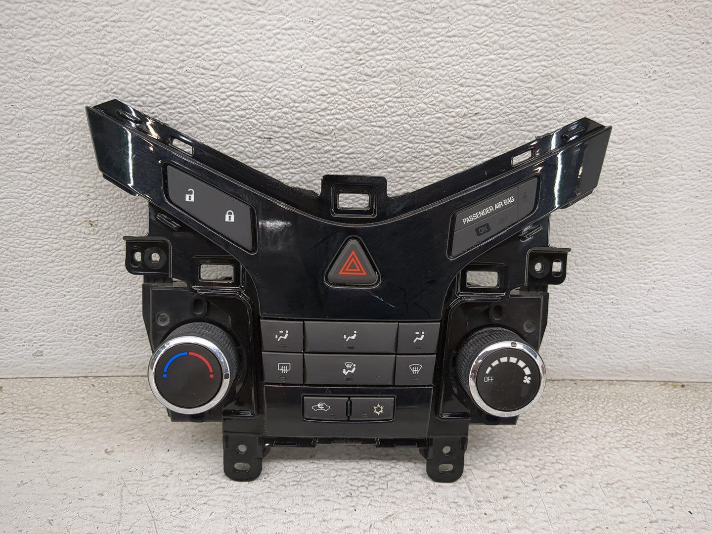 2012-2016 Chevrolet Cruze Climate Control Module Temperature AC/Heater Replacement P/N:95146207 Fits Fits 2012 2013 2014 201