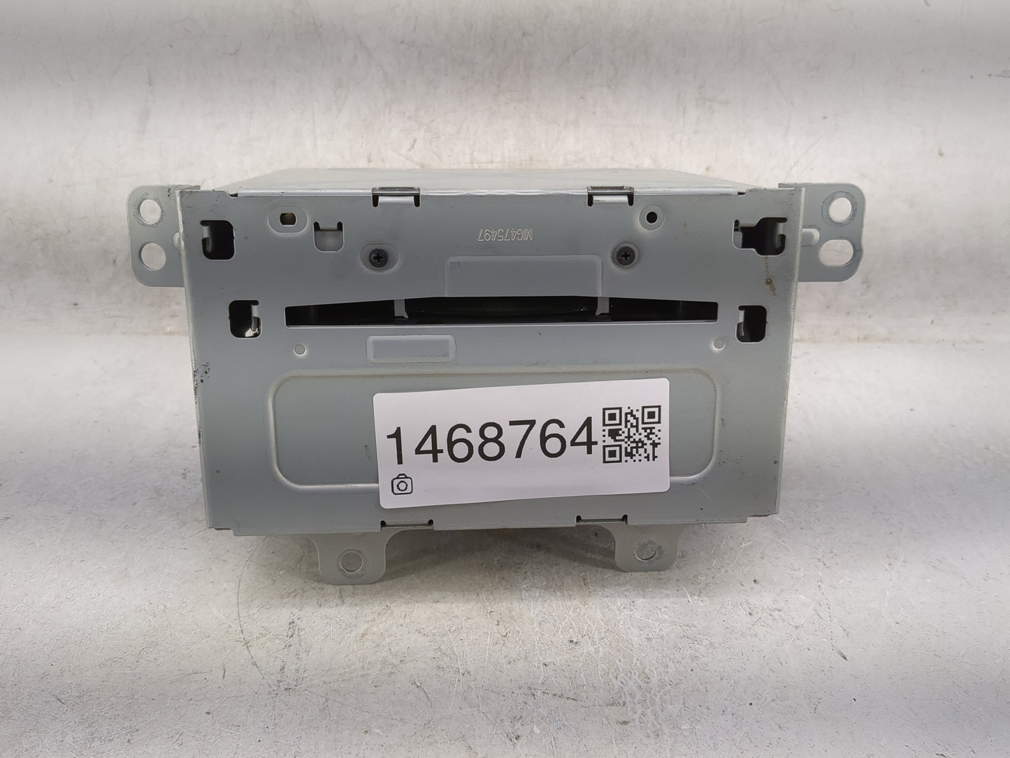 2013-2016 Chevrolet Cruze Radio AM FM Cd Player Receiver Replacement P/N:22976137 Fits Fits 2013 2014 2015 2016 OEM Used Aut