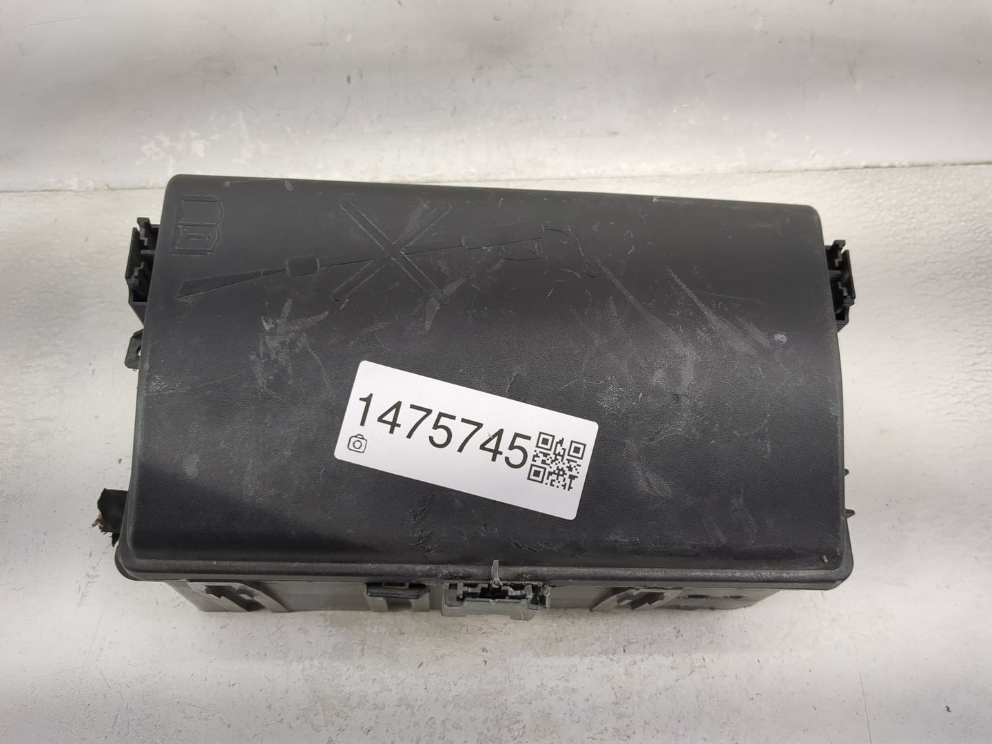 2011-2014 Chevrolet Cruze Fusebox Fuse Box Panel Relay Module P/N:13500114 13500128, 13500127 Fits Fits 2011 2012 2013 2014 