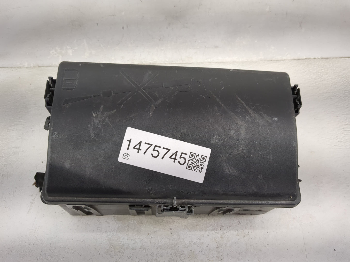 2011-2014 Chevrolet Cruze Fusebox Fuse Box Panel Relay Module P/N:13500114 13500128, 13500127 Fits Fits 2011 2012 2013 2014 
