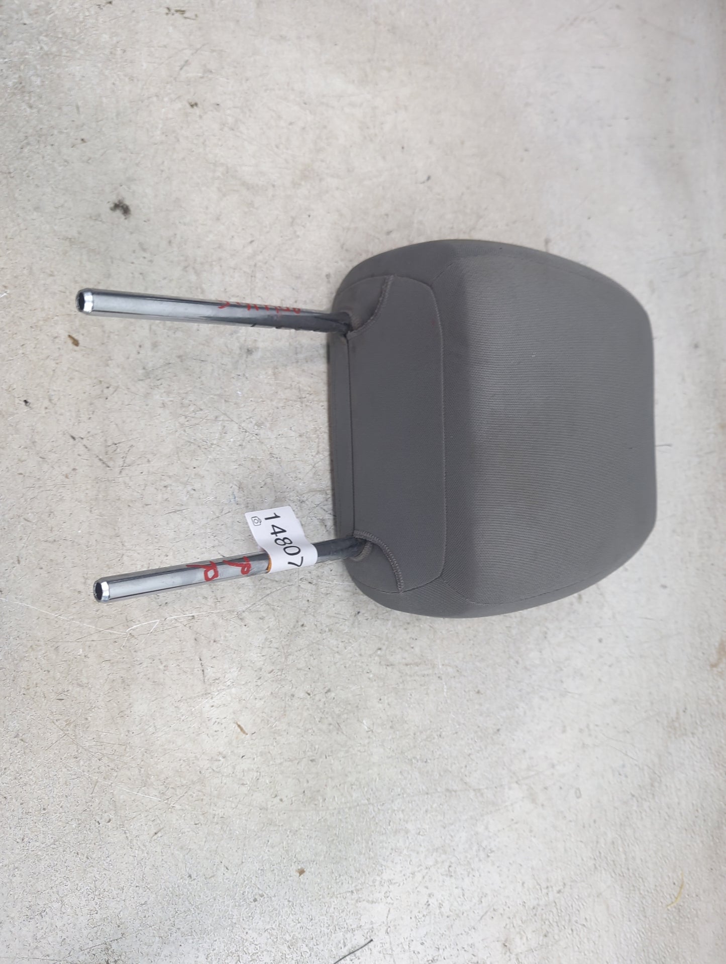 2014 Chevrolet Cruze Headrest Head Rest Front Driver Passenger Seat Fits OEM Used Auto Parts - Oemusedautoparts1.com