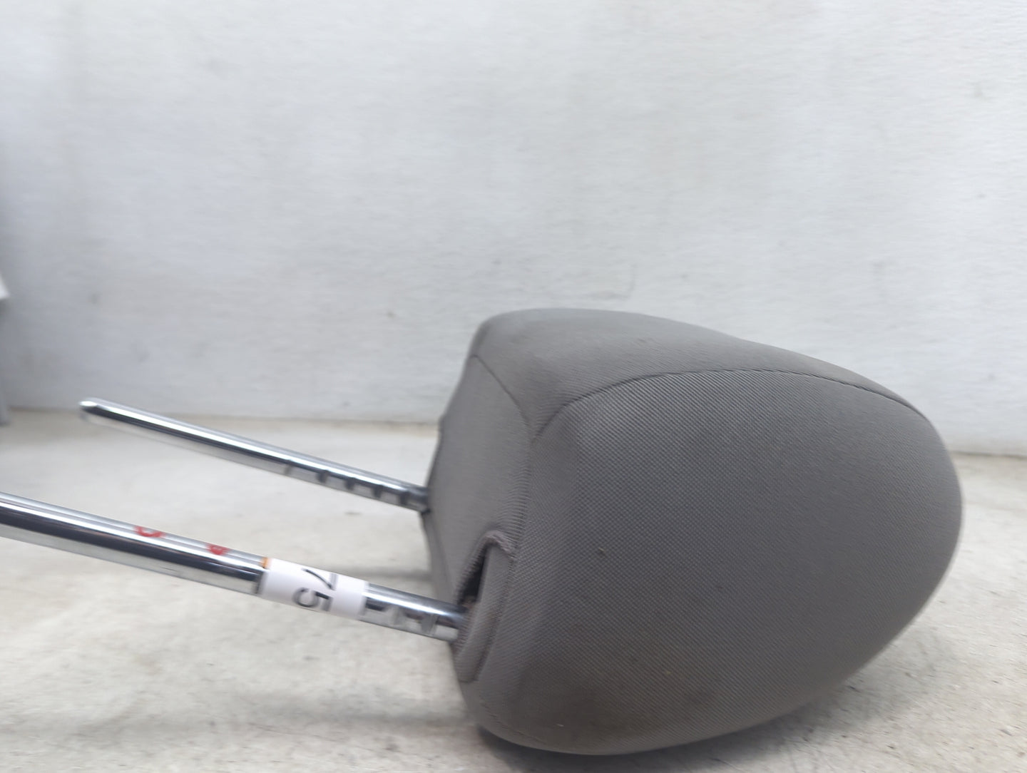 2014 Chevrolet Cruze Headrest Head Rest Front Driver Passenger Seat Fits OEM Used Auto Parts - Oemusedautoparts1.com