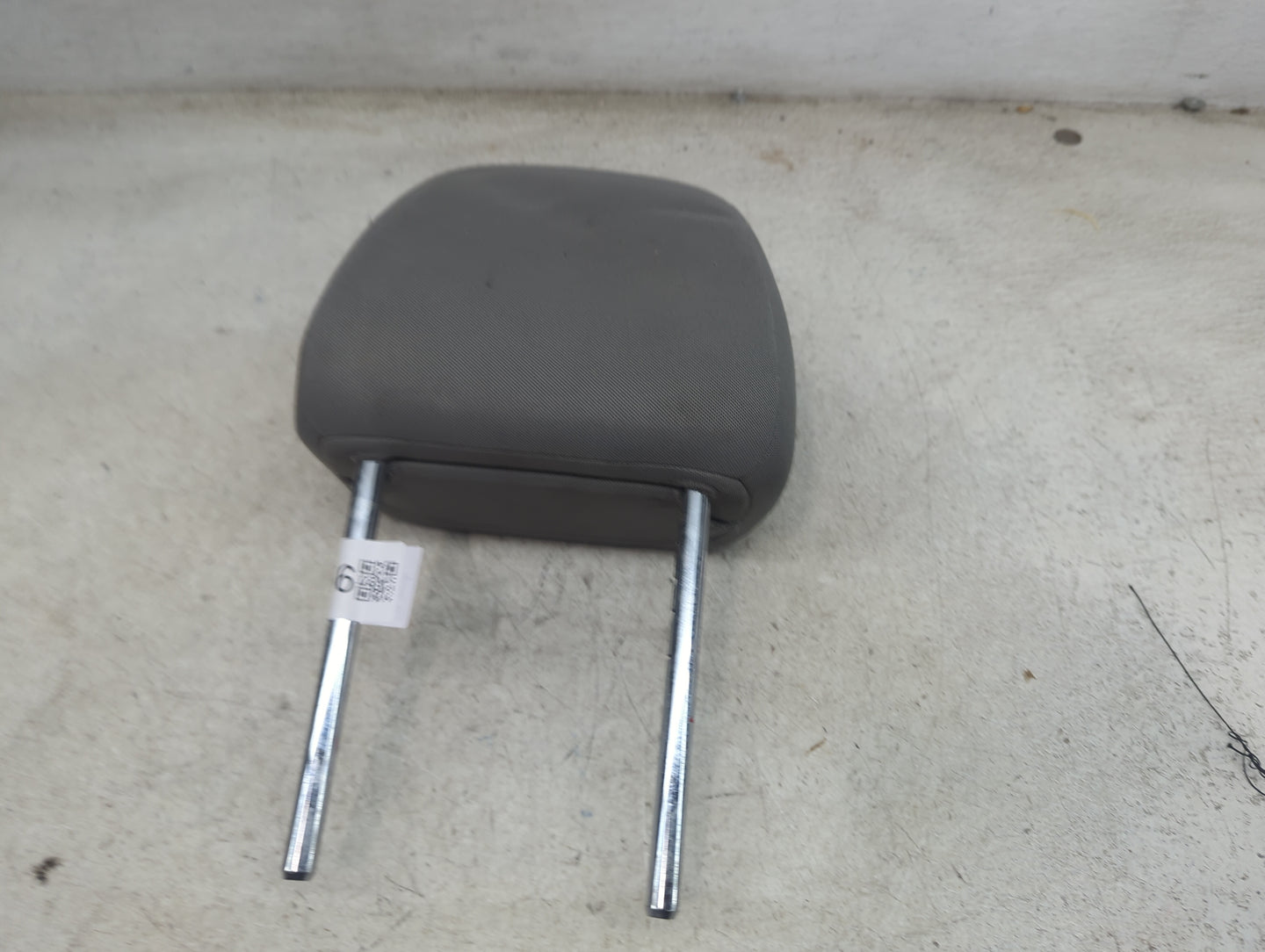 2014 Chevrolet Cruze Headrest Head Rest Front Driver Passenger Seat Fits OEM Used Auto Parts - Oemusedautoparts1.com