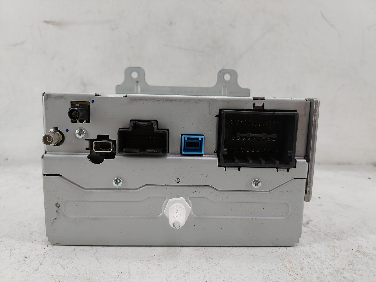 2014 Chevrolet Cruze Radio AM FM Cd Player Receiver Replacement P/N:23206821 GA-130-COLR-NS, GXYT83HE, M1G475576B Fits OEM U