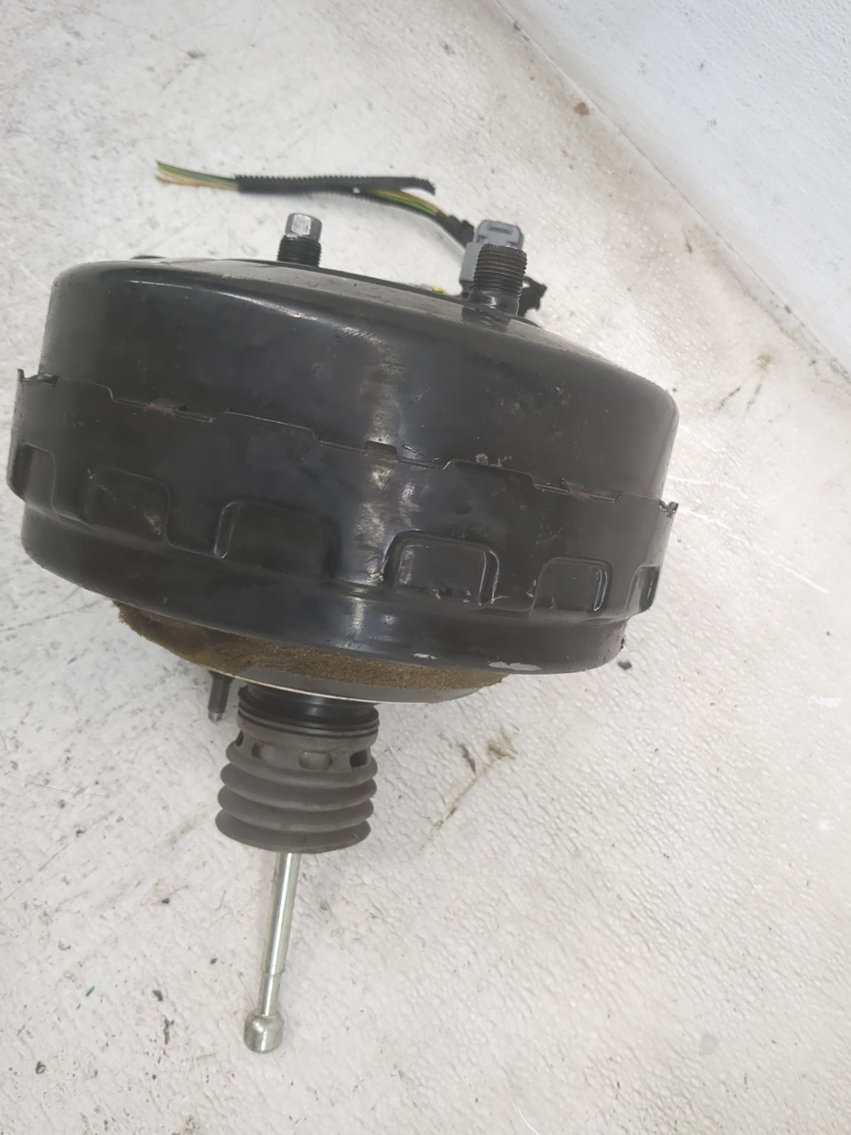 2011-2016 Chevrolet Cruze Power Brake Booster Oem 1500858 - Oemusedautoparts1.com
