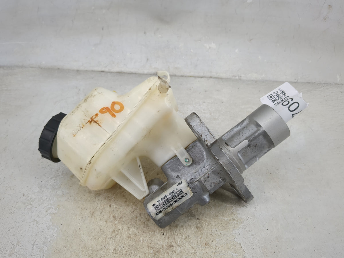 2011-2016 Chevrolet Cruze Brake Master Cylinder 1512709 - Oemusedautoparts1.com