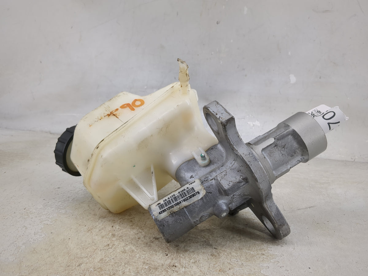 2011-2016 Chevrolet Cruze Brake Master Cylinder 1512709 - Oemusedautoparts1.com