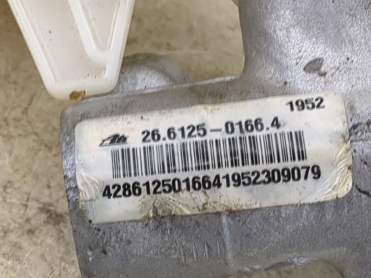 2011-2016 Chevrolet Cruze Brake Master Cylinder 1512709 - Oemusedautoparts1.com