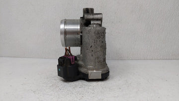 2011-2016 Chevrolet Cruze Throttle Body P/N:55565489 12644239AA, 55581662 Fits Fits 2011 2012 2013 2014 2015 2016 2017 2018 2019 OEM Used Auto Parts
