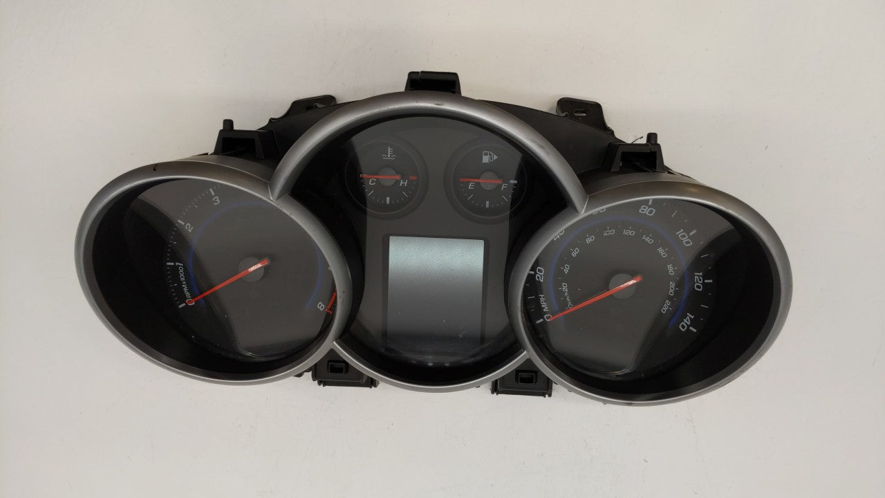 2013-2014 Chevrolet Cruze Instrument Cluster Speedometer Gauges P/N:95129378 Fits Fits 2013 2014 OEM Used Auto Parts - Oemus