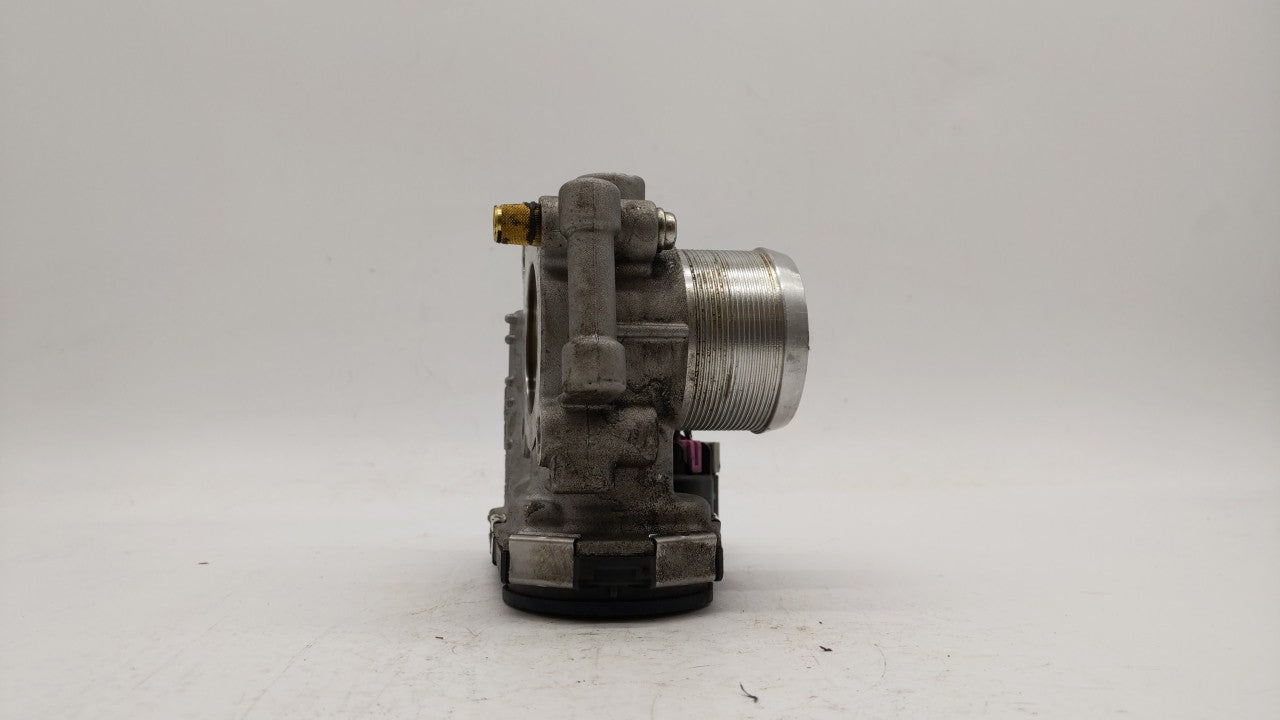 2011-2016 Chevrolet Cruze Throttle Body P/N:55565489 12644239AA, 55581662 Fits Fits 2011 2012 2013 2014 2015 2016 2017 2018 
