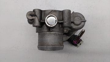 2011-2016 Chevrolet Cruze Throttle Body P/N:55565489 12644239AA, 55581662 Fits Fits 2011 2012 2013 2014 2015 2016 2017 2018 2019 OEM Used Auto Parts