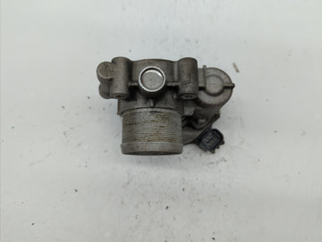 2011-2016 Chevrolet Cruze Throttle Body P/N:12644239AA 55565489, 55581662 Fits Fits 2011 2012 2013 2014 2015 2016 2017 2018 2019 OEM Used Auto Parts