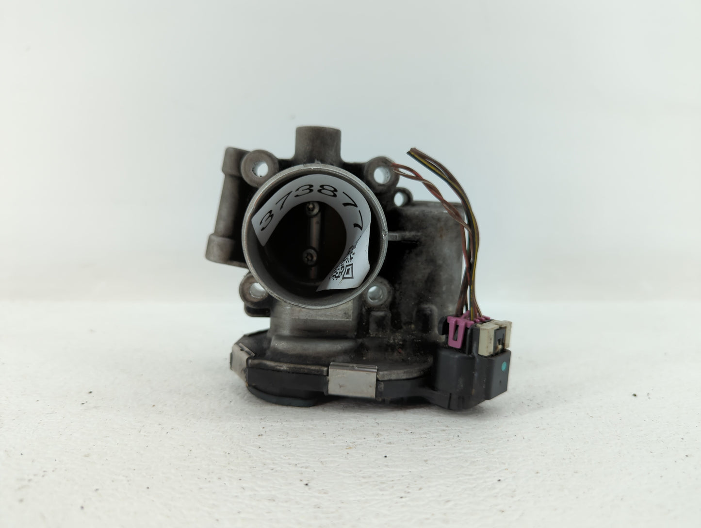 2011-2016 Chevrolet Cruze Throttle Body P/N:55581662 12644239AA, 55565489 Fits Fits 2011 2012 2013 2014 2015 2016 2017 2018 