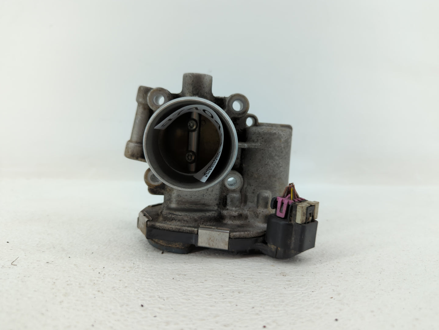 2011-2016 Chevrolet Cruze Throttle Body P/N:55581662 12644239AA, 55565489 Fits Fits 2011 2012 2013 2014 2015 2016 2017 2018 