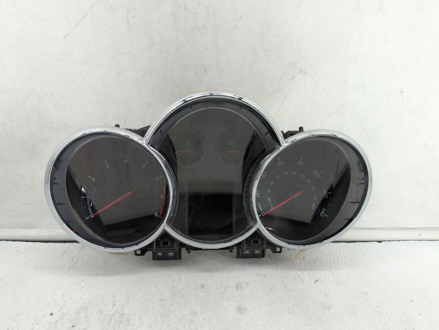 2013-2014 Chevrolet Cruze Instrument Cluster Speedometer Gauges P/N:95129376 Fits Fits 2013 2014 OEM Used Auto Parts - Oemus