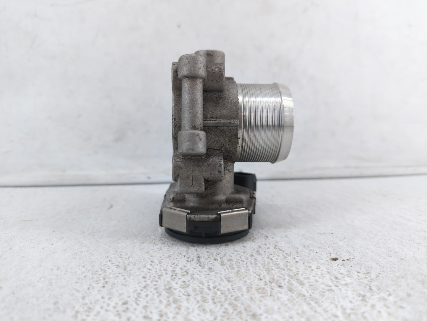 2011-2016 Chevrolet Cruze Throttle Body P/N:55581662 55565489 Fits Fits 2011 2012 2013 2014 2015 2016 2017 2018 2019 OEM Use