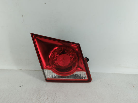 2011-2016 Chevrolet Cruze Tail Light Assembly Driver Left OEM P/N:3057KLCP Fits Fits 2011 2012 2013 2014 2015 2016 OEM Used 