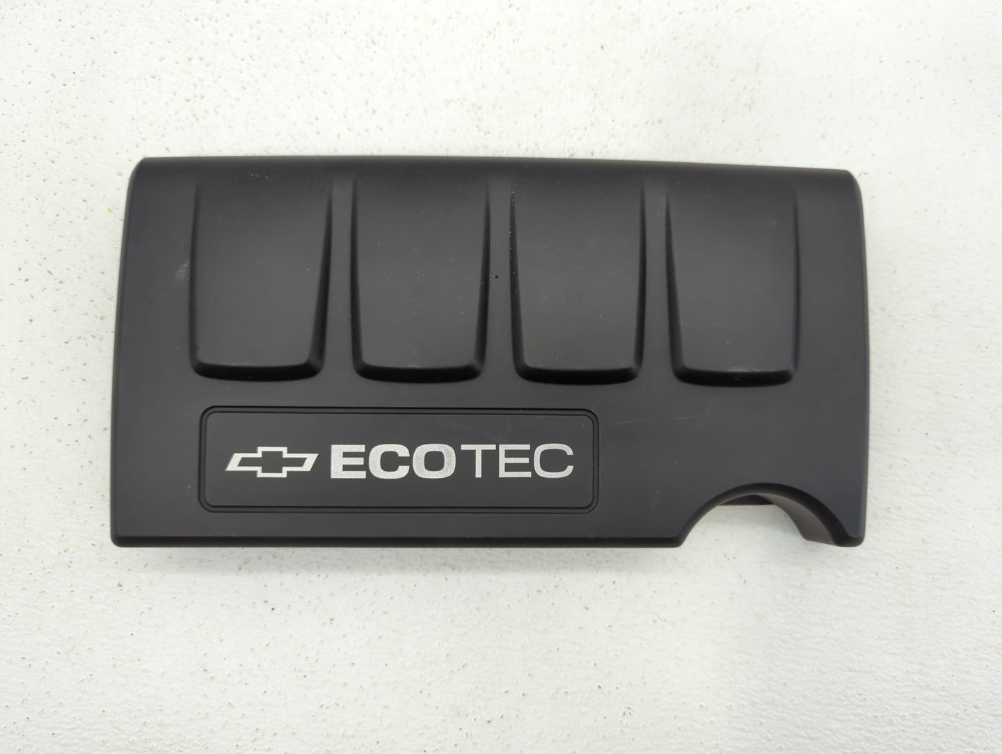 2014 Chevrolet Cruze Engine Cover - Oemusedautoparts1.com