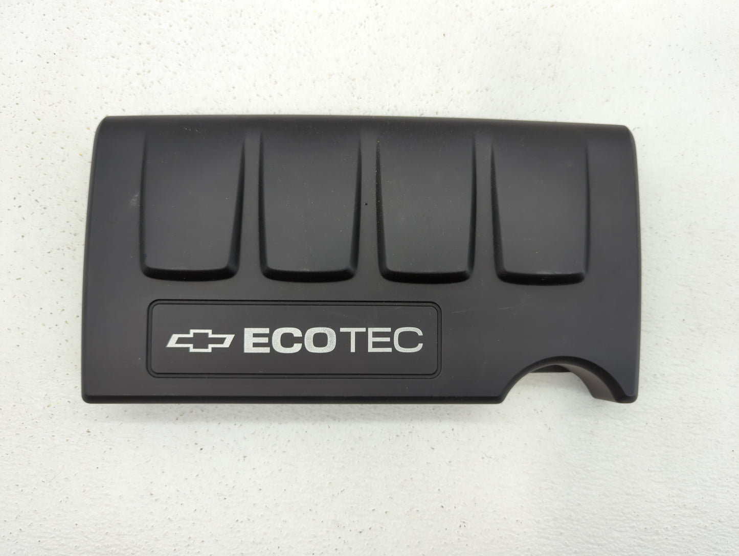 2014 Chevrolet Cruze Engine Cover - Oemusedautoparts1.com