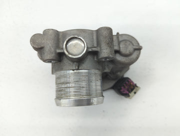 2011-2016 Chevrolet Cruze Throttle Body P/N:55581662 55565489 Fits Fits 2011 2012 2013 2014 2015 2016 2017 2018 2019 2020 2021 OEM Used Auto Parts